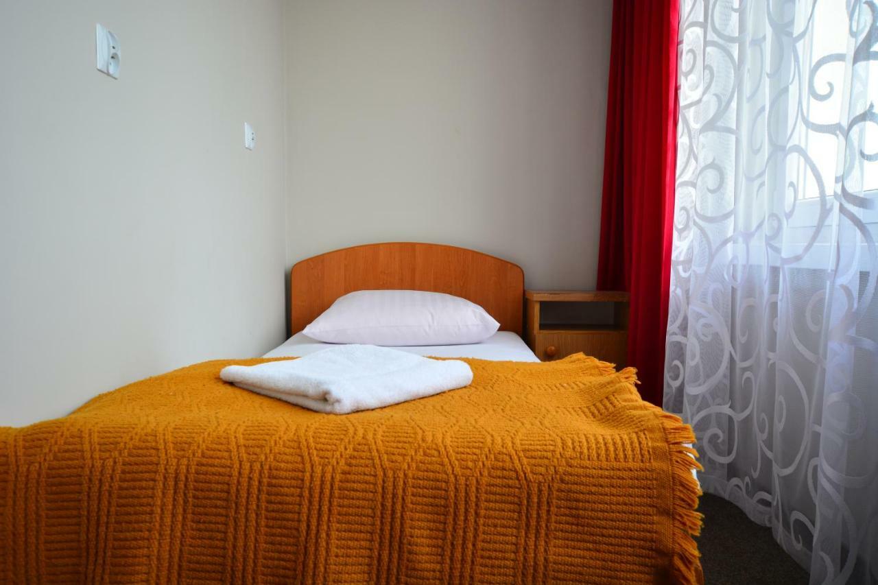 Hotel Felix Krakow Bagian luar foto